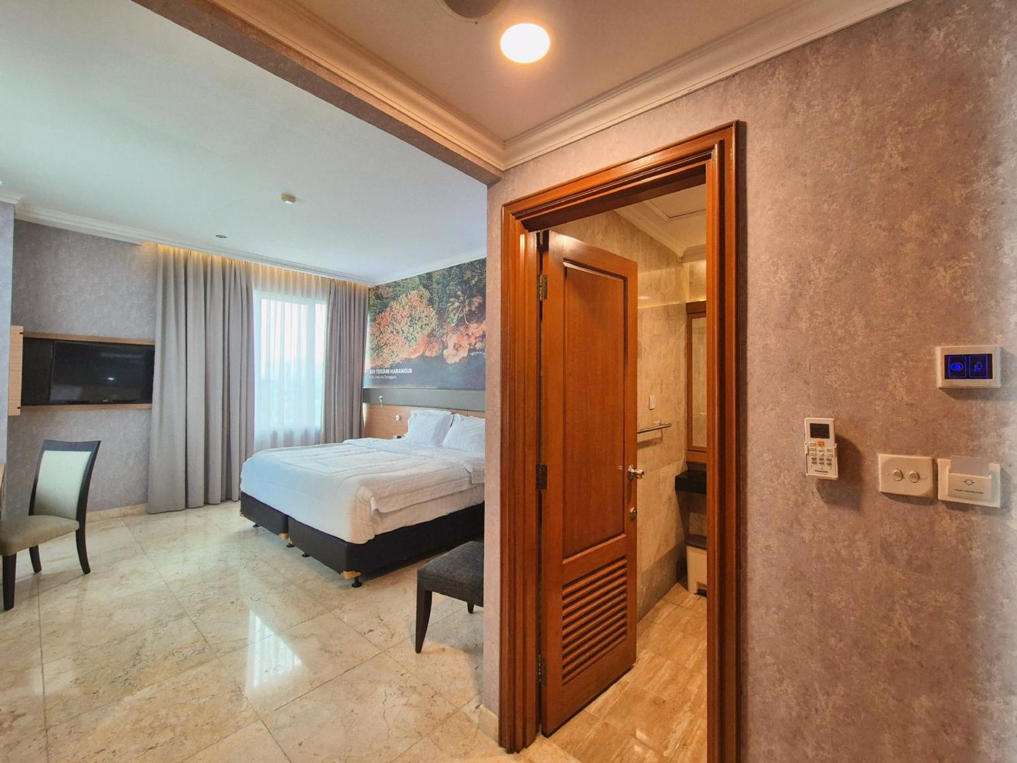 Giia Maluku Hotel Thamrin Джакарта Екстер'єр фото